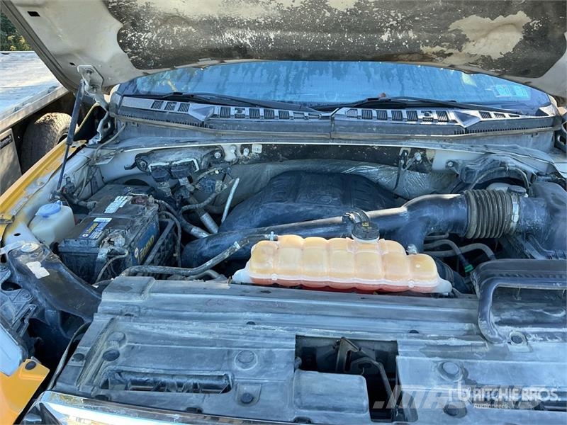 Ford F-150 XLT 4x4 Extended Cab Pickup (Inoperable) Andre varebiler