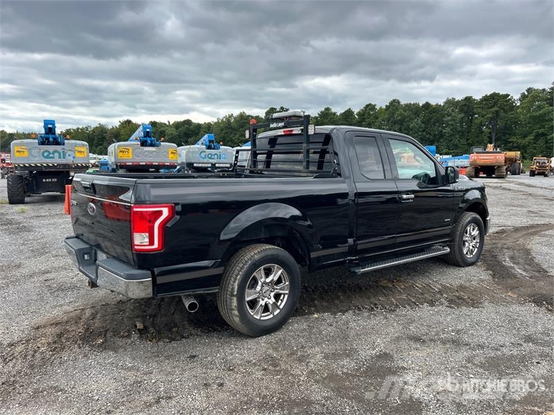 Ford F-150 XLT 4x4 Extended Cab Pickup Autre fourgon / utilitaire
