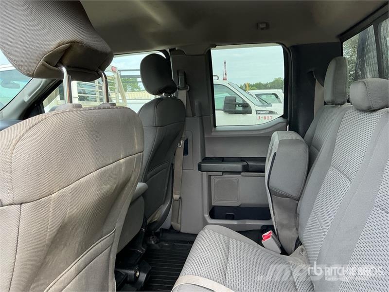 Ford F-150 XLT 4x4 Extended Cab Pickup (Inoperable) Andre varebiler