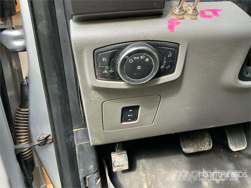 Ford F-150 XLT 4x4 Extended Cab Pickup (Inoperable) Andre varebiler