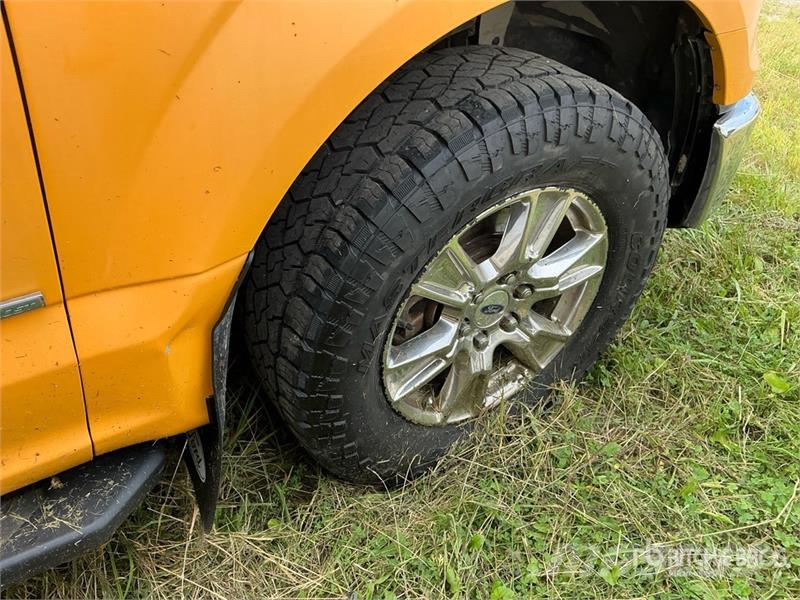 Ford F-150 XLT 4x4 Extended Cab Pickup (Inoperable) Άλλα Vans