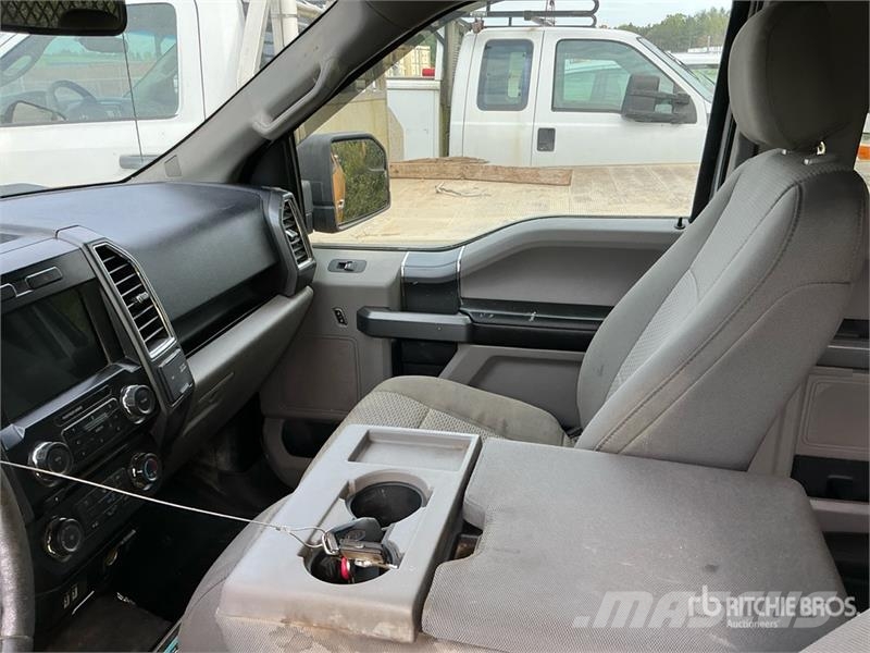 Ford F-150 XLT 4x4 Extended Cab Pickup (Inoperable) Andre varebiler