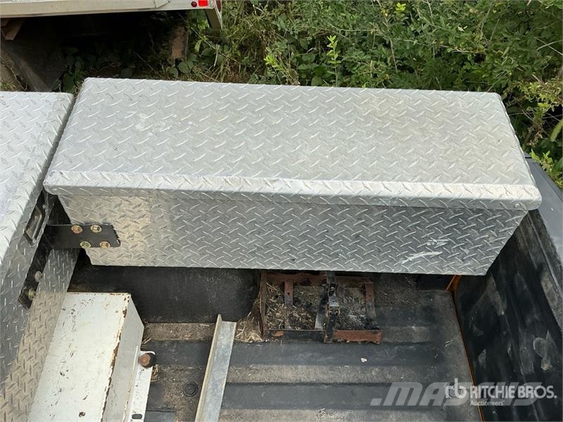 Ford F-150 XLT 4x4 Extended Cab Pickup (Inoperable) Andre varebiler