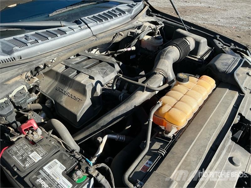 Ford F-150 XLT 4x4 Extended Cab Pickup Outros