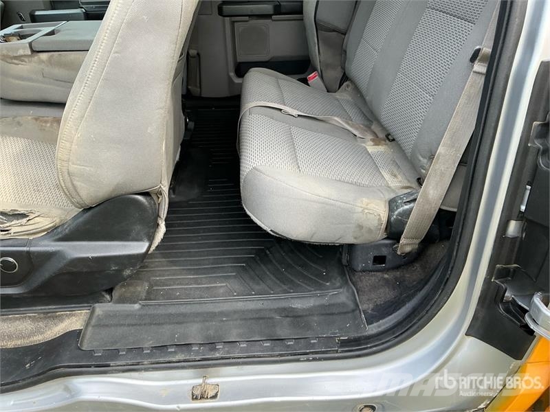 Ford F-150 XLT 4x4 Extended Cab Pickup (Inoperable) Andre varebiler