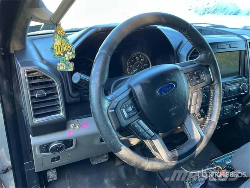 Ford F-150 XLT 4x4 Extended Cab Pickup (Inoperable) Andre varebiler