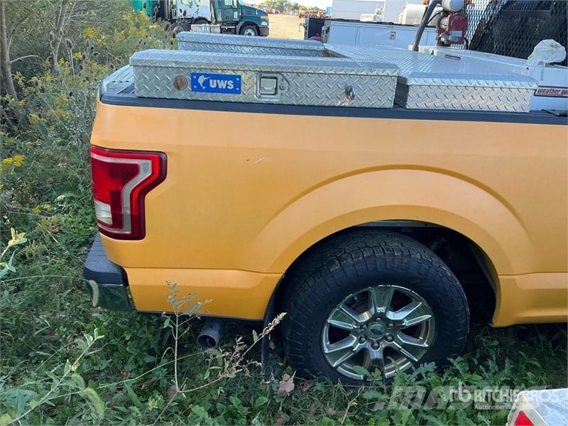 Ford F-150 XLT 4x4 Extended Cab Pickup (Inoperable) Andre varebiler