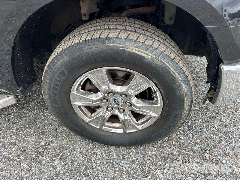 Ford F-150 XLT 4x4 Extended Cab Pickup Autre fourgon / utilitaire