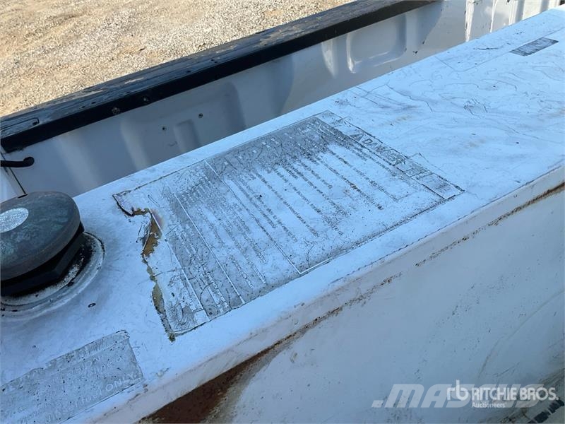 Ford F-250 4x4 Crew Cab Pickup Drugi