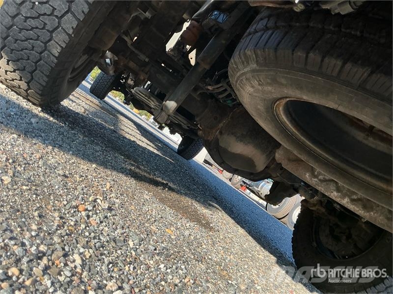 Ford F-250 4x4 Crew Cab Pickup Andere Transporter