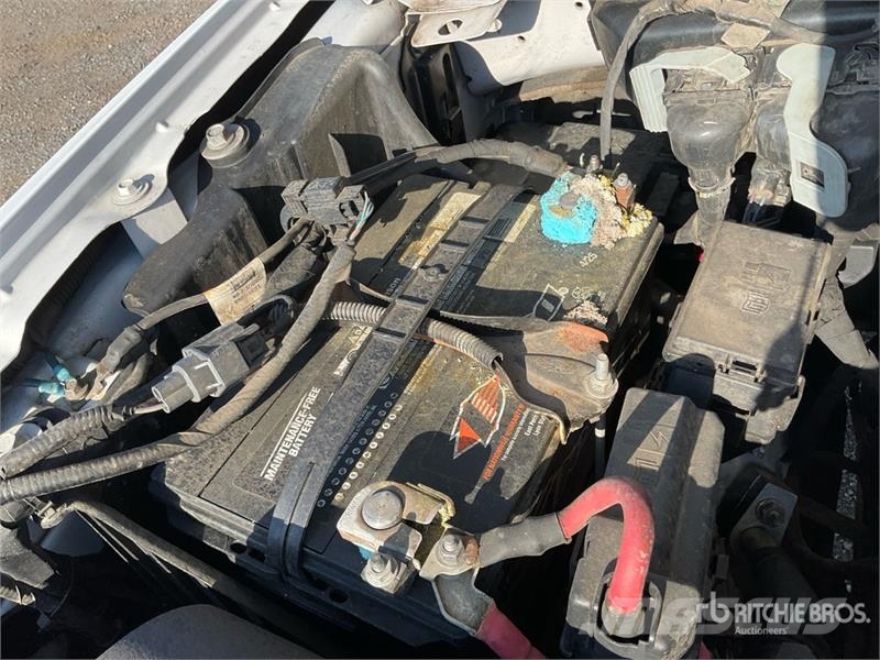 Ford F-250 4x4 Crew Cab Pickup Drugi