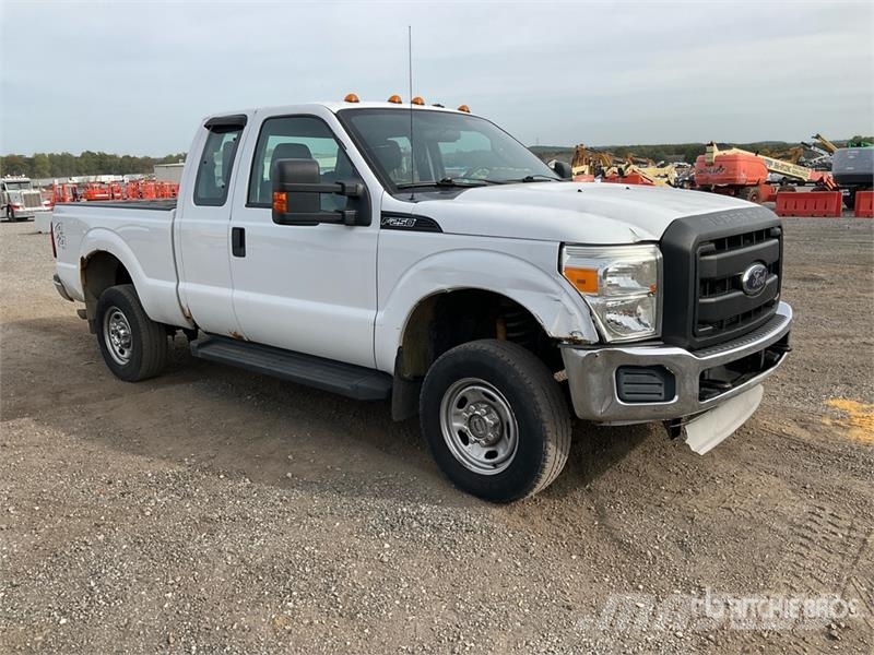 Ford F-250 4x4 Extended Cab Pickup 기타