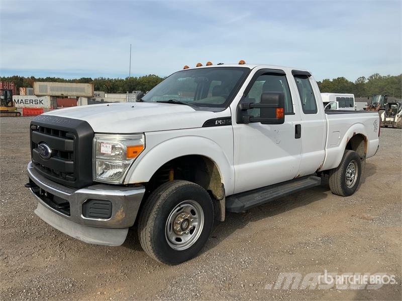 Ford F-250 4x4 Extended Cab Pickup 기타