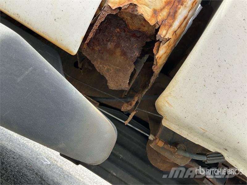Ford F-250 4x4 Extended Cab Pickup 기타