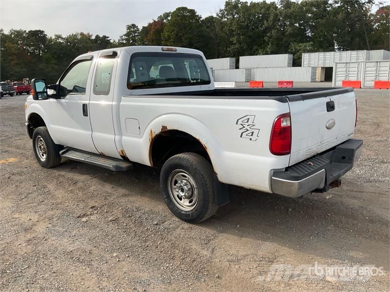 Ford F-250 4x4 Extended Cab Pickup 기타