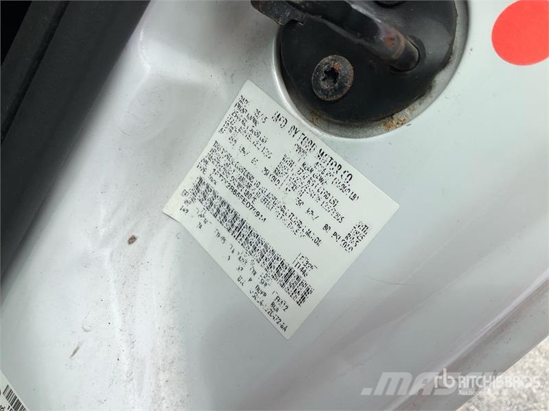 Ford F-250 4x4 Extended Cab Pickup その他