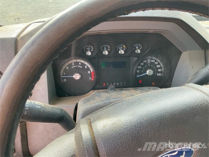 Ford F-250 4x4 Extended Cab Pickup 기타