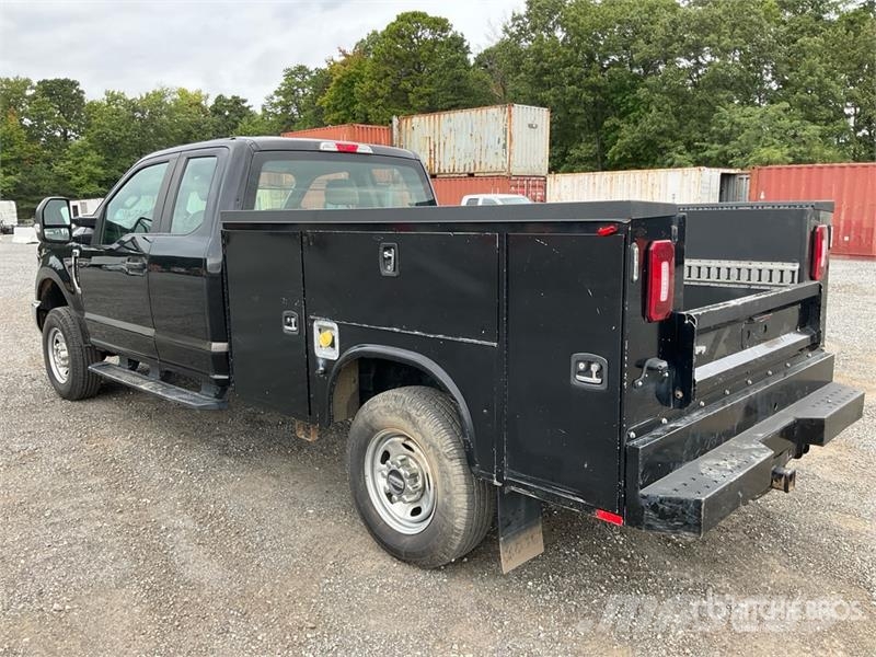 Ford F-250 Utility Truck Pickup/Pritschenwagen