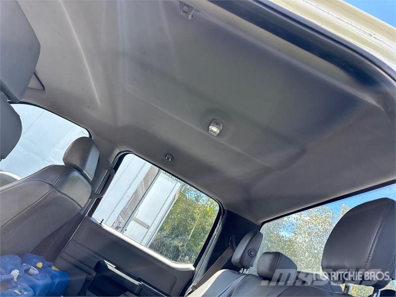 Ford F-250 XL 4x2 Crew Cab Pickup Citi