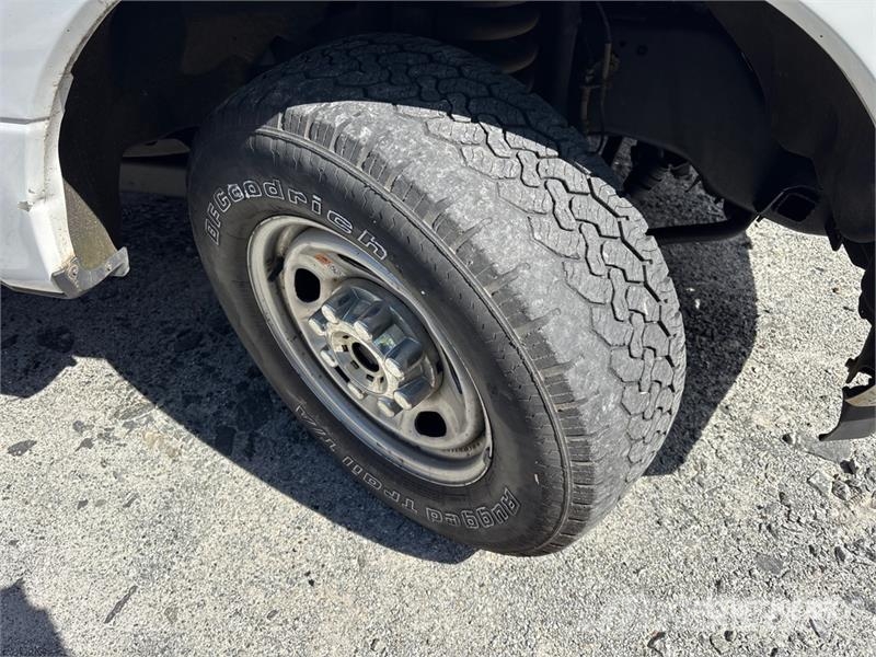 Ford F-250 XL 4x2 Crew Cab Pickup Citi