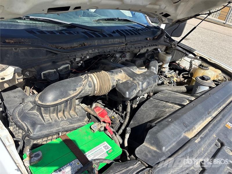 Ford F-250 XL 4x2 Crew Cab Pickup Citi