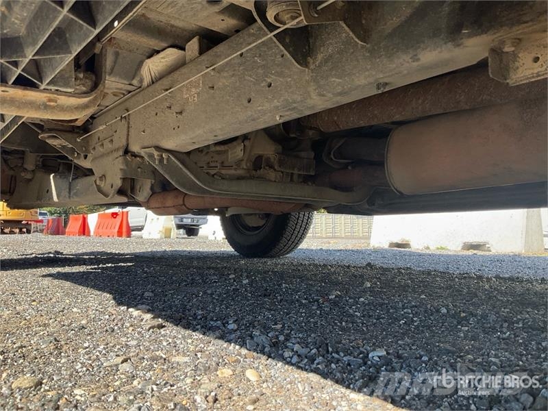 Ford F-250 XL 4x2 Crew Cab Utility Truck Pick up de caixa aberta