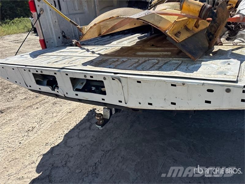 Ford F-250 XL 4x2 Crew Cab Pickup Citi