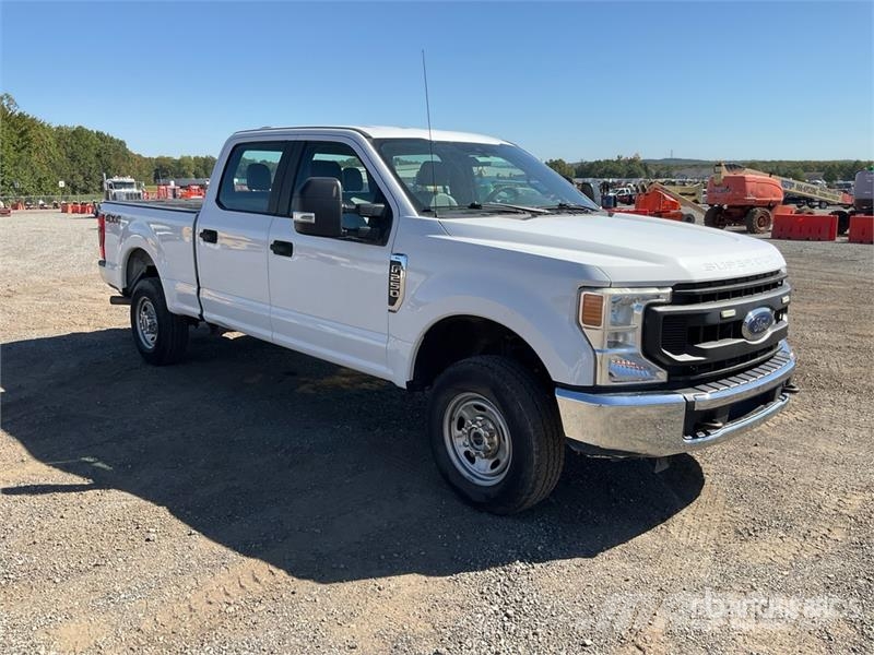 Ford F-250 XL 4x4 Crew Cab Pickup Άλλα Vans