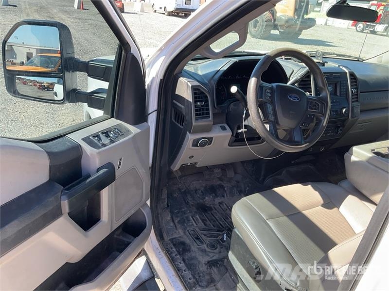 Ford F-250 XL 4x4 Crew Cab Pickup Άλλα Vans