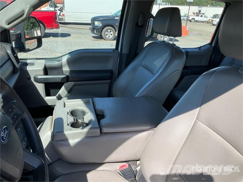 Ford F-250 XL 4x4 Crew Cab Pickup Άλλα Vans