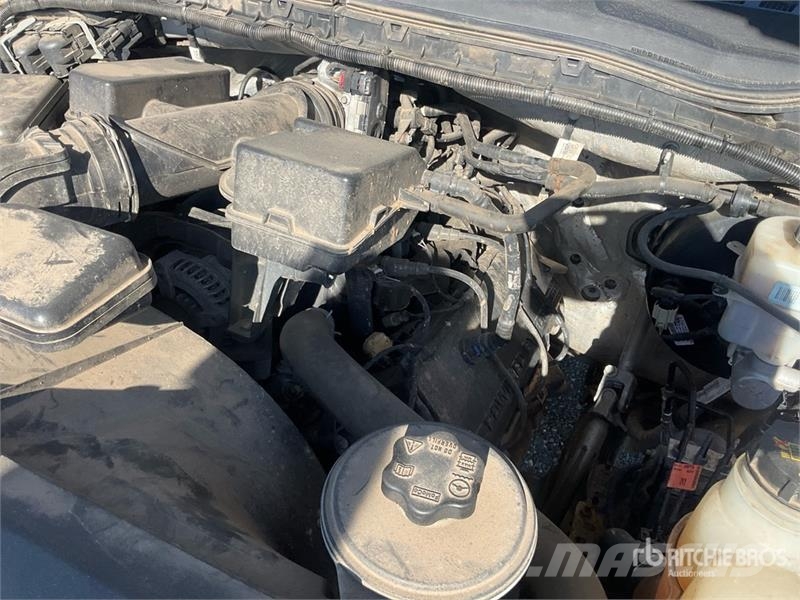 Ford F-250 XL 4x4 Crew Cab Pickup Muu
