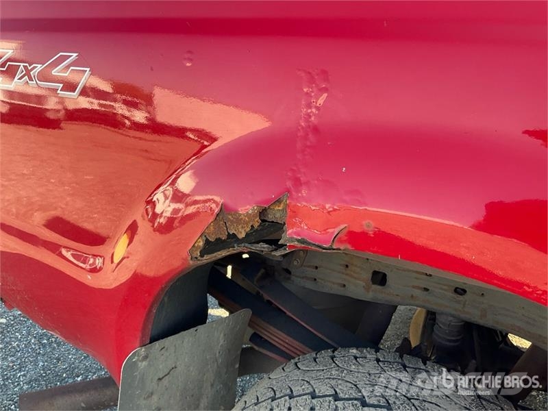 Ford F-250 XL 4x4 Extended Cab Pickup Altele