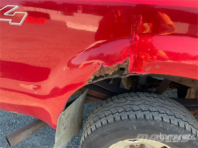 Ford F-250 XL 4x4 Extended Cab Pickup Altele
