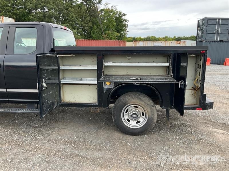 Ford F-250 XL 4x4 Extended Cab Utility Truck Pickup/planbiler
