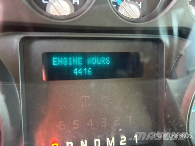 Ford F-250 XL 4x4 Pickup Other