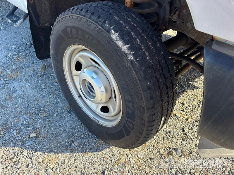 Ford F-250 XL 4x4 Pickup Other