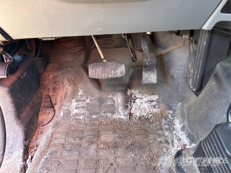 Ford F-250 XL 4x4 Pickup Other