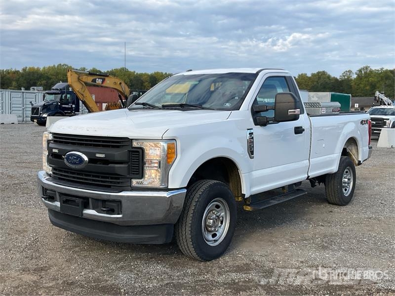 Ford F-250 XL 4x4 Pickup Övriga bilar