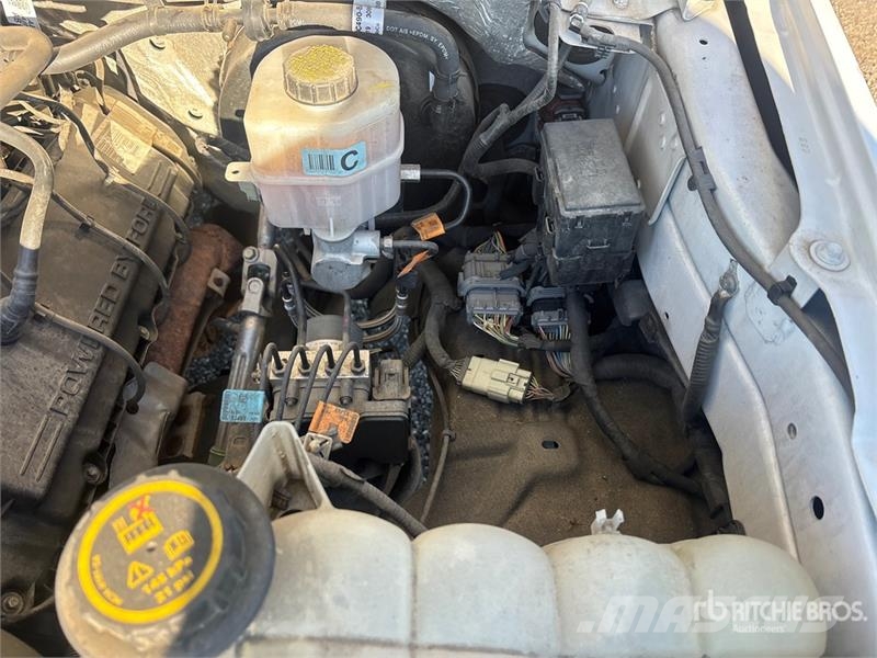 Ford F-250 XL 4x4 Pickup 其他