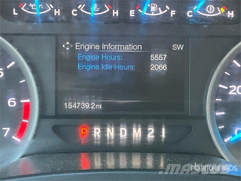 Ford F-250 XL 4x4 Pickup Otros