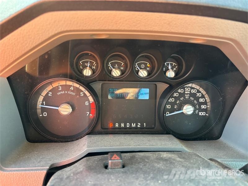 Ford F-250 XL 4x4 Pickup Other