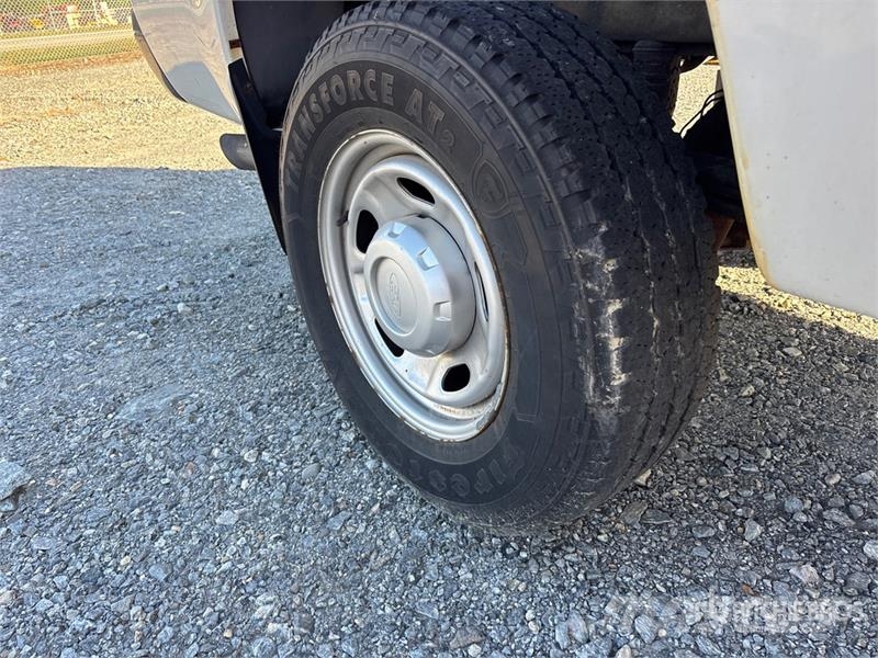 Ford F-250 XL 4x4 Pickup Other