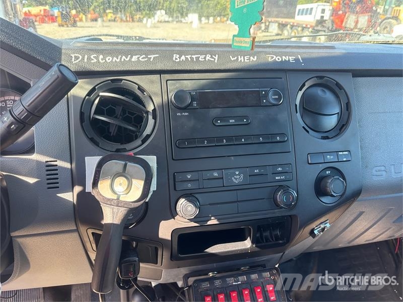 Ford F-250 XL Pickup Ostalo