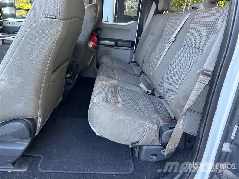 Ford F-250 XLT 4x4 Extended Cab Pickup Muu