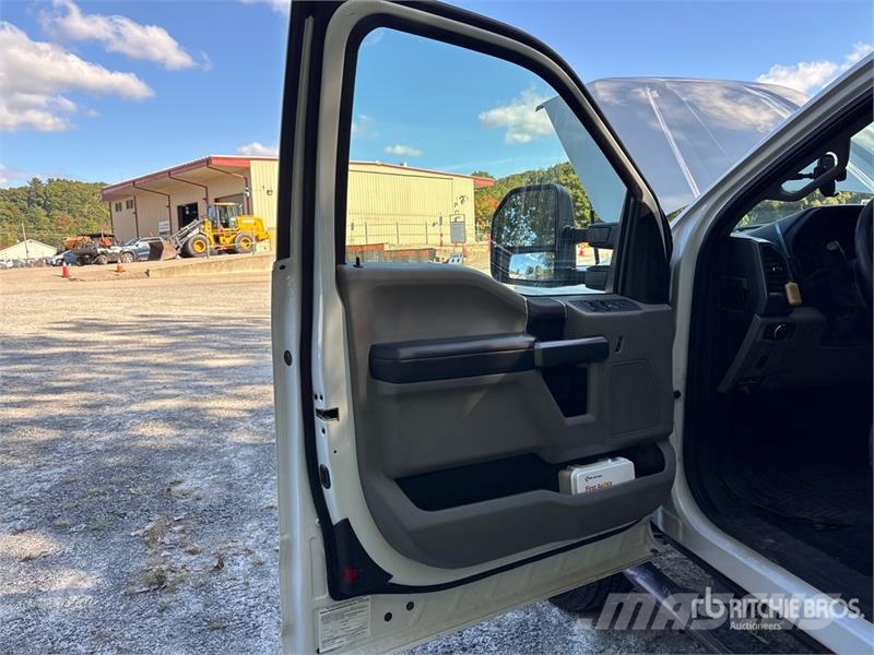 Ford F-250 XLT 4x4 Extended Cab Pickup Muu