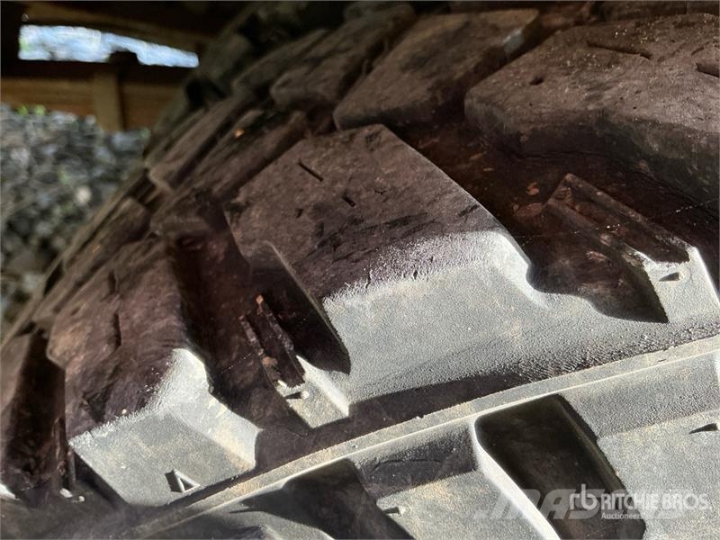 Ford F-350 المنصات الهوائية المثبتة على شاحنة