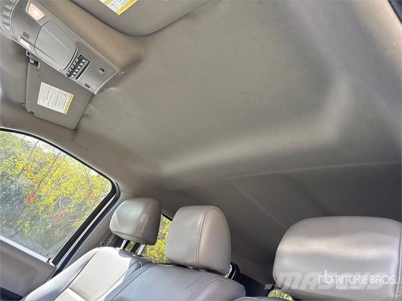 Ford F-350 Kamioni sa otvorenim sandukom