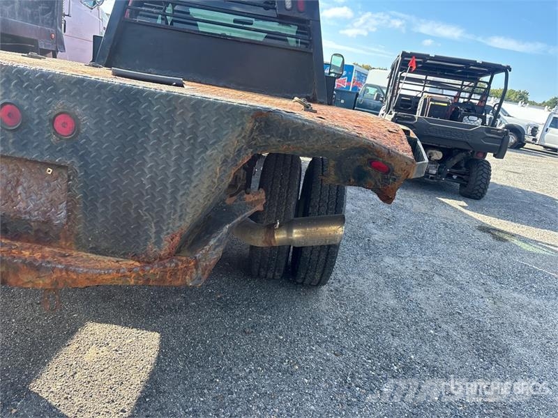 Ford F-350 Flatbed / Dropside trucks