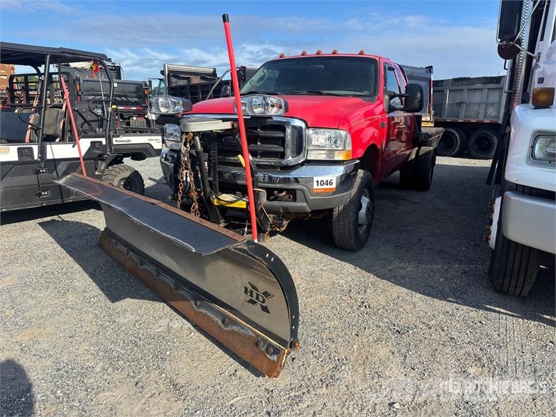 Ford F-350 Flatbed / Dropside trucks