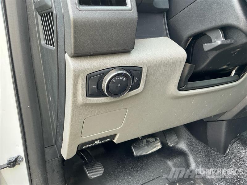 Ford F-350 Cabines